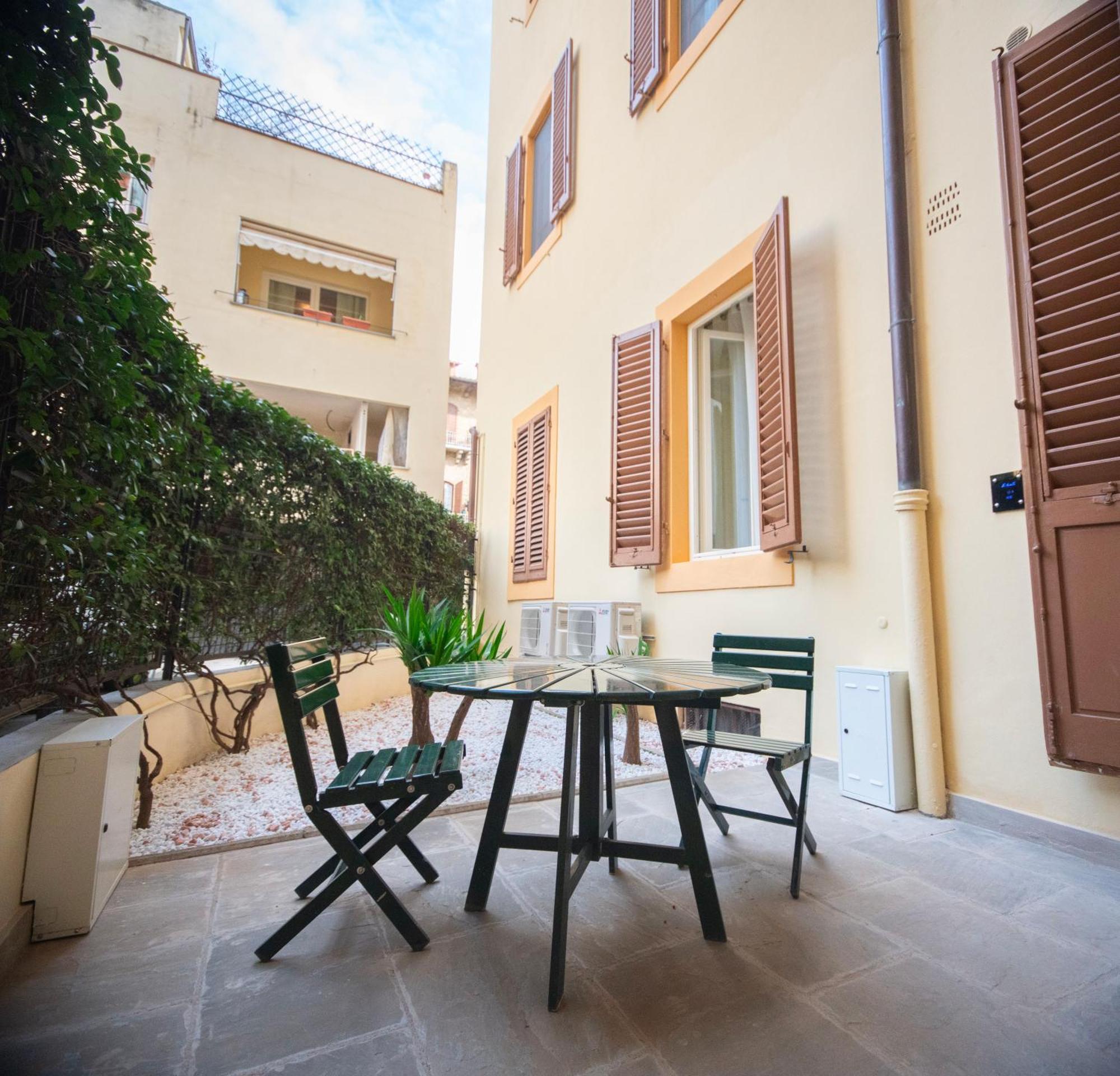 Le Robbiane 44 - 46 Apartment Florence Exterior photo
